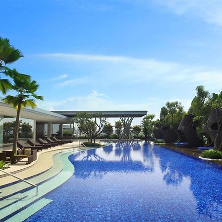 Hilton Bandung Exterior foto