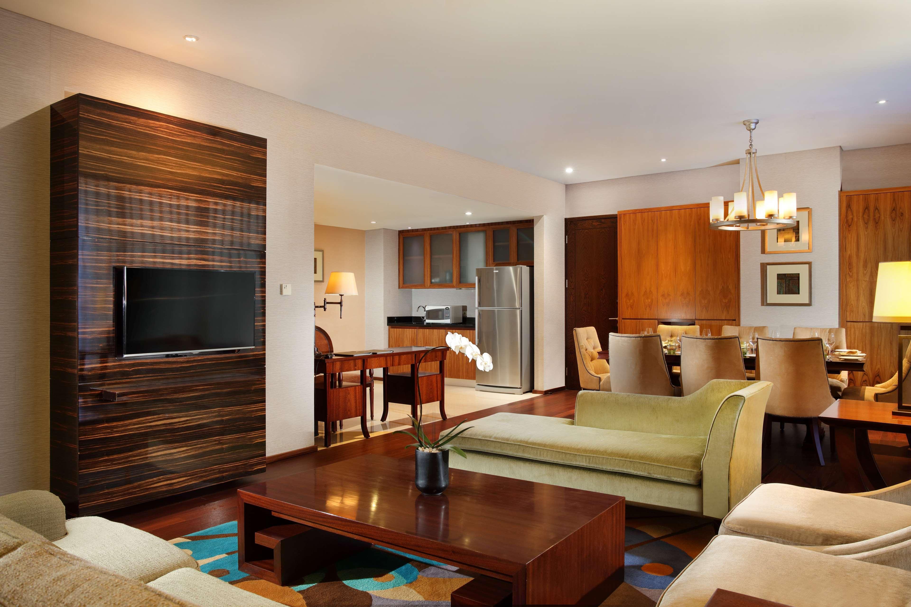 Hilton Bandung Exterior foto