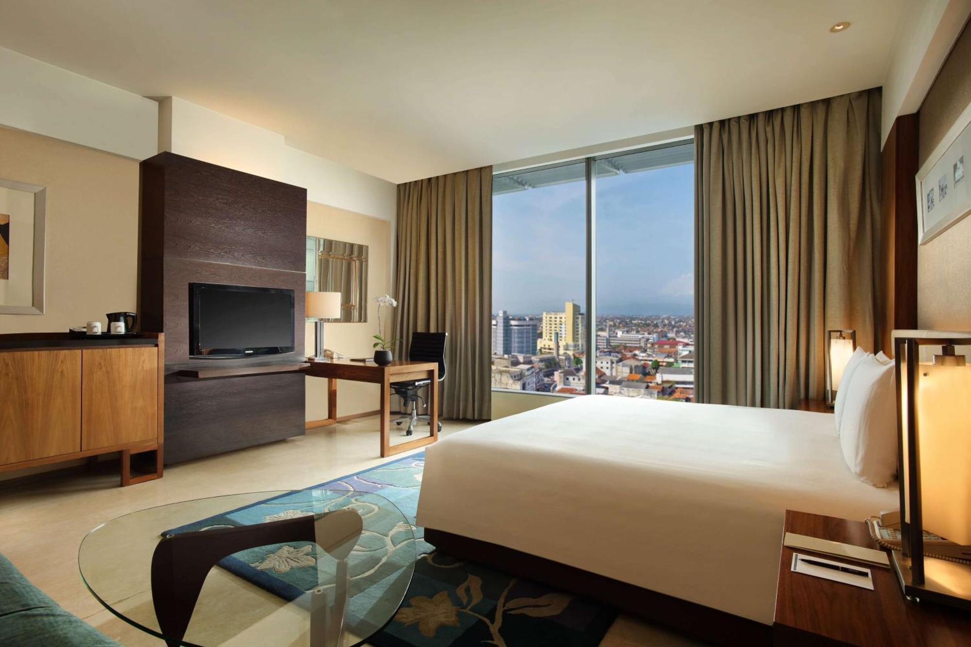 Hilton Bandung Exterior foto