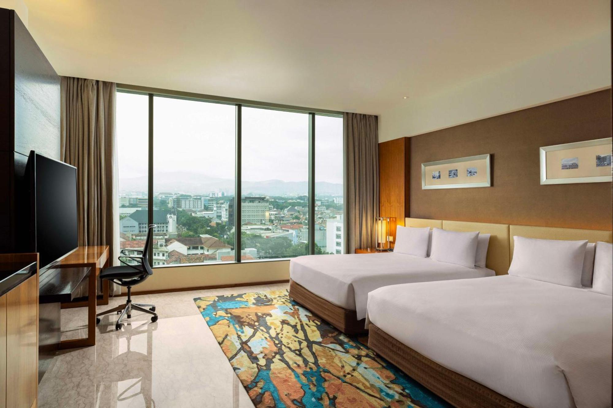 Hilton Bandung Exterior foto